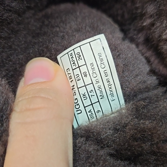 Ugg Australia Women Tall 1873 Leather Triple button Insulated boots shoes 10 - Picture 11 of 15